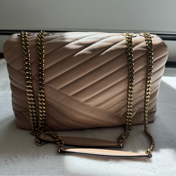 Tory Burch Kira Convertible Shoulder Bag in Devon Sand - Picture 4 of 7